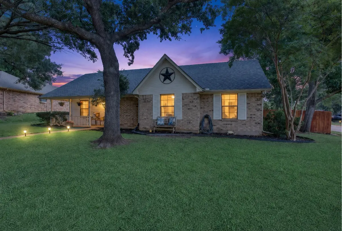 1405 Casa Linda Street, Ennis, TX 75119 - #1