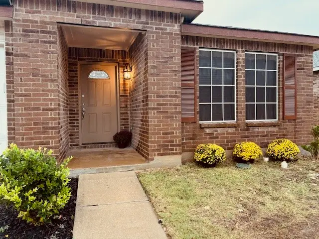 1901 J Cheshier Road, Justin Roanoke, TX 76247 - #2