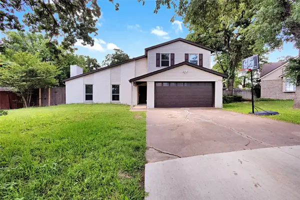 4808 Butterfield Road, Arlington, TX 76017