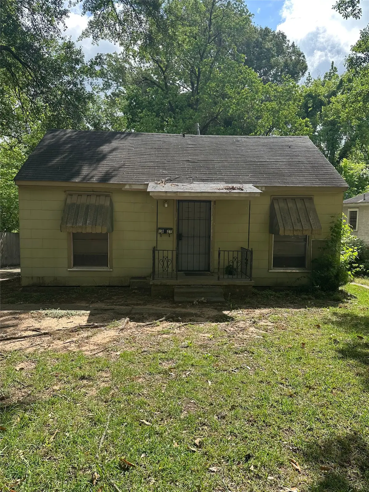 1827 Jenkins Avenue, Shreveport, LA 71101 - #1