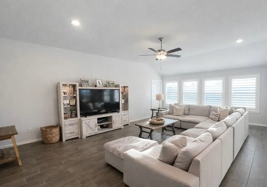6609 Adderly Road, Pilot Point, TX 76258 - #2
