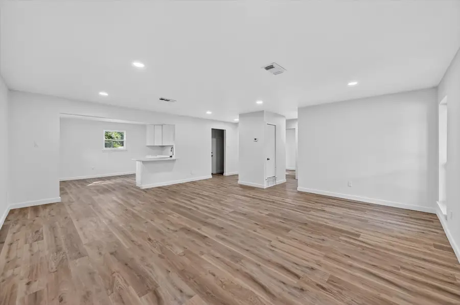 7411 Schepps Parkway, Dallas, TX 75217 - #3