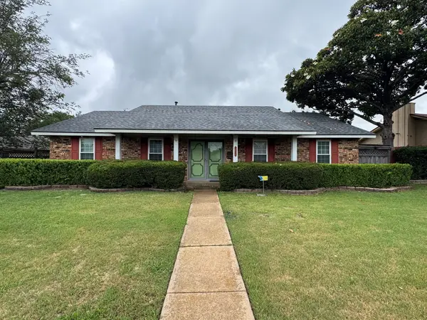 3818 Twin Falls Street, Irving, TX 75062