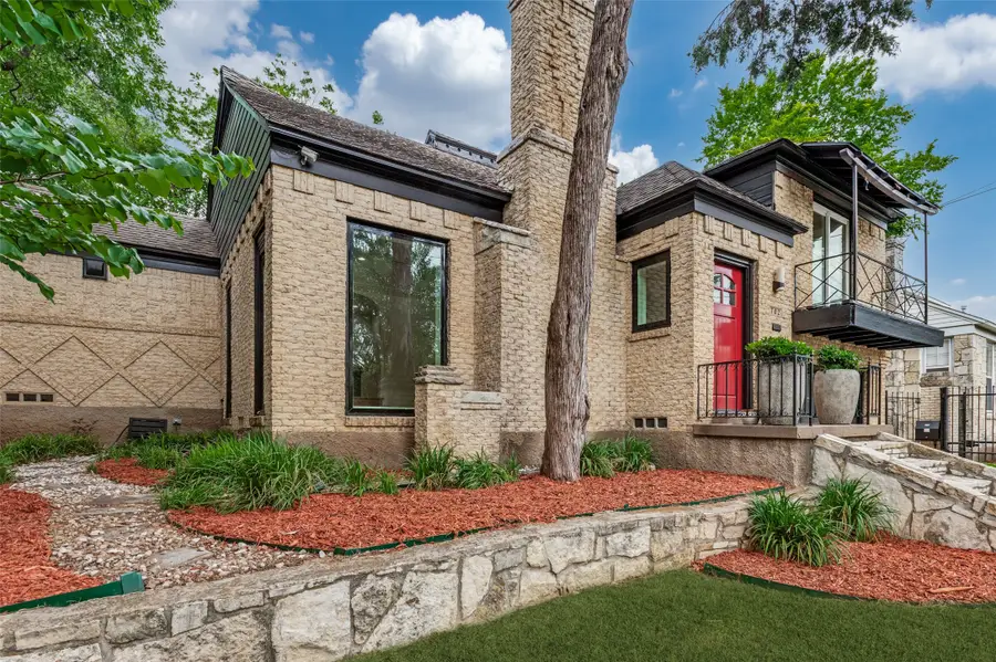 702 N Hampton Road, Dallas, TX 75208 - #3
