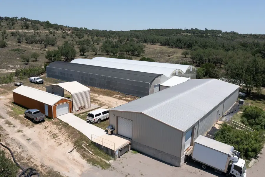 5820 W. Hwy 290, Dripping Springs, TX 78620 - #3