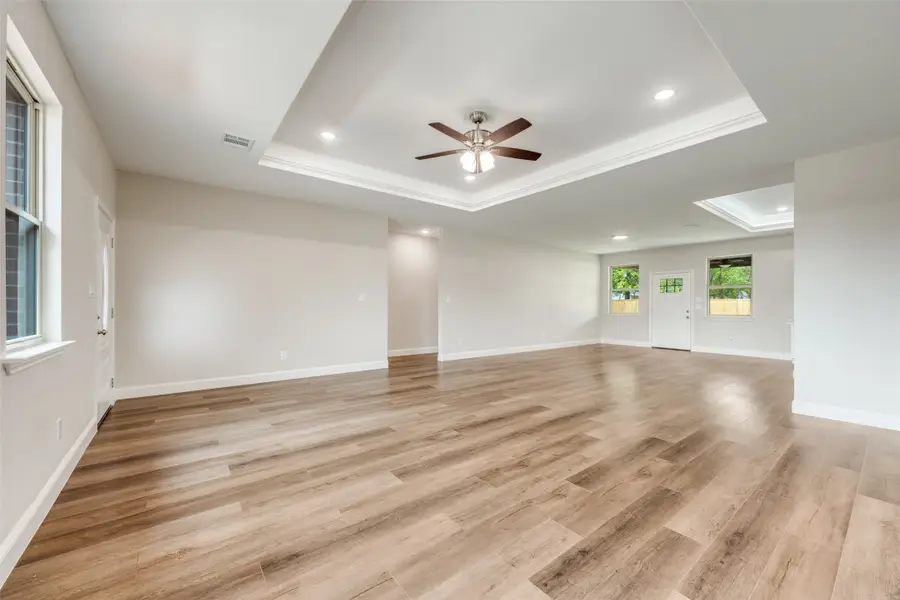 1704 Kings Lane, Commerce, TX 75428 - #3
