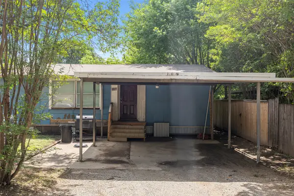 107 Syble Jean Drive #B, Burleson, TX 76028