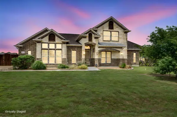 8611 Mattie Lane, Waxahachie, TX 75167
