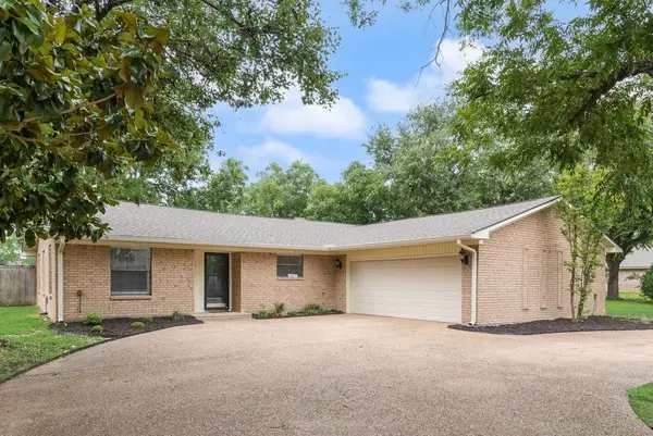 2697 Poplar Drive, Flower Mound, TX 75028