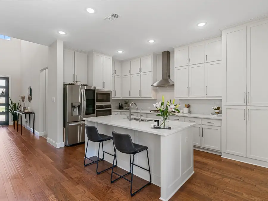 12953 Wimbledon Way, Farmers Branch, TX 75234 - #3