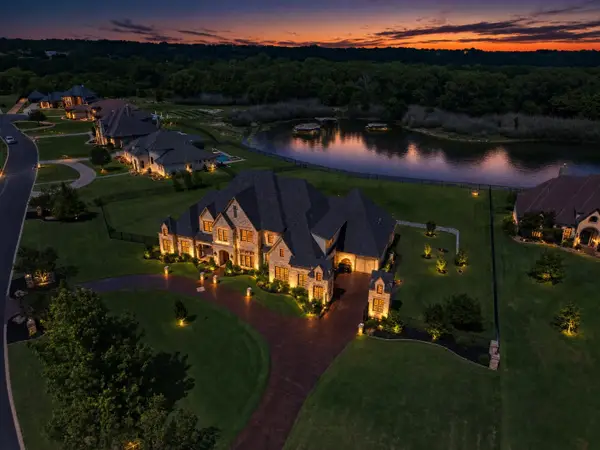 132 The Lakes Drive, Aledo, TX 76008