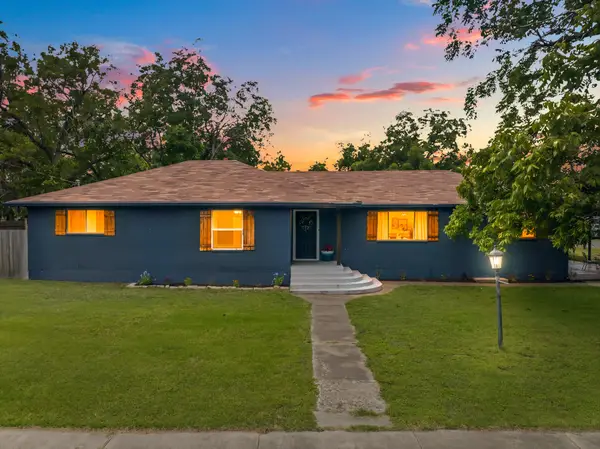 9338 5th Street, Crawford, TX 76638