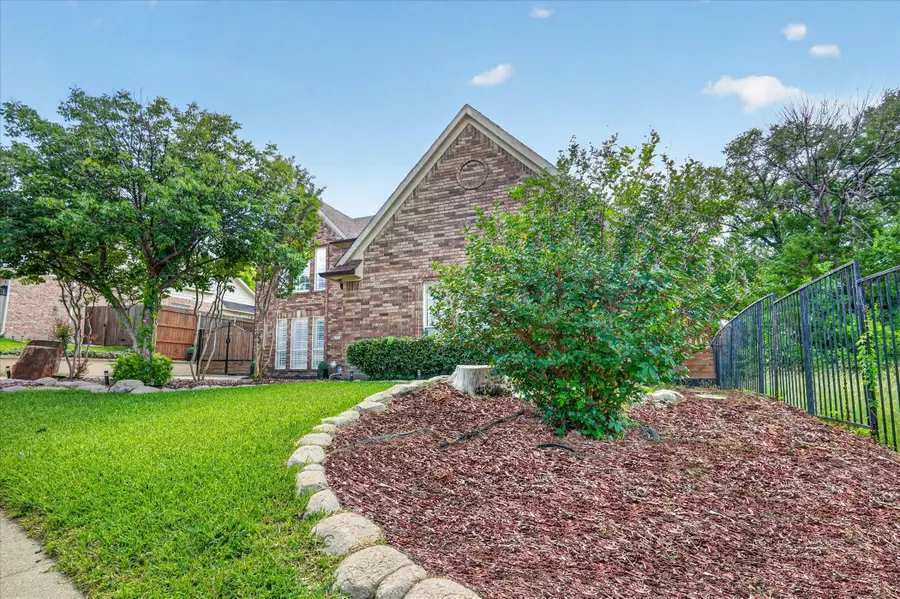 6319 Lake Bluff Drive, Dallas, TX 75249 - #3