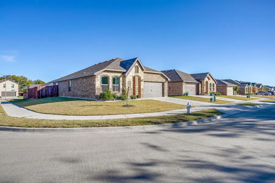 5828 Utopia Drive, Fort Worth, TX 76179 - #2