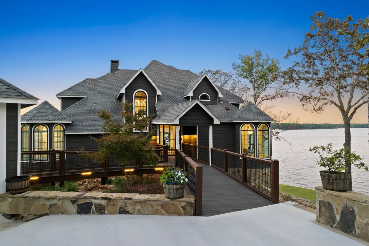359 E El Dorado, Scroggins, TX 75480 - #1