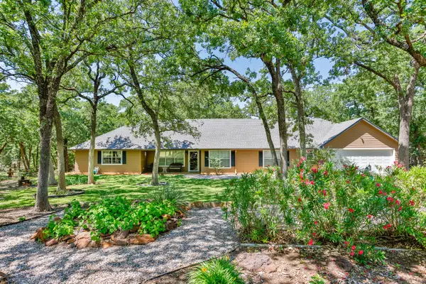 4823 County Road 211, Gainesville, TX 76240