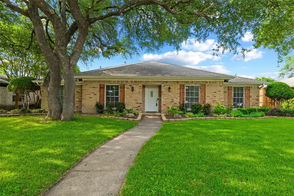 1004 Rainbow Drive, Richardson, TX 75081
