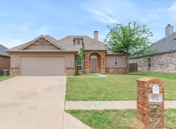 1852 Meadowview, Canton, TX 75103
