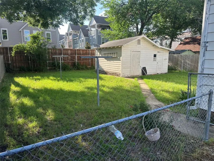 233 Sunset Lane, Fort Worth, TX 76114 - #2