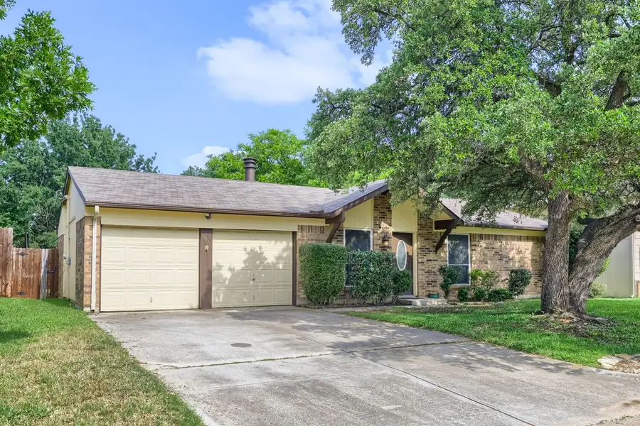 5901 Guildwood Drive, Arlington, TX 76017 - #2