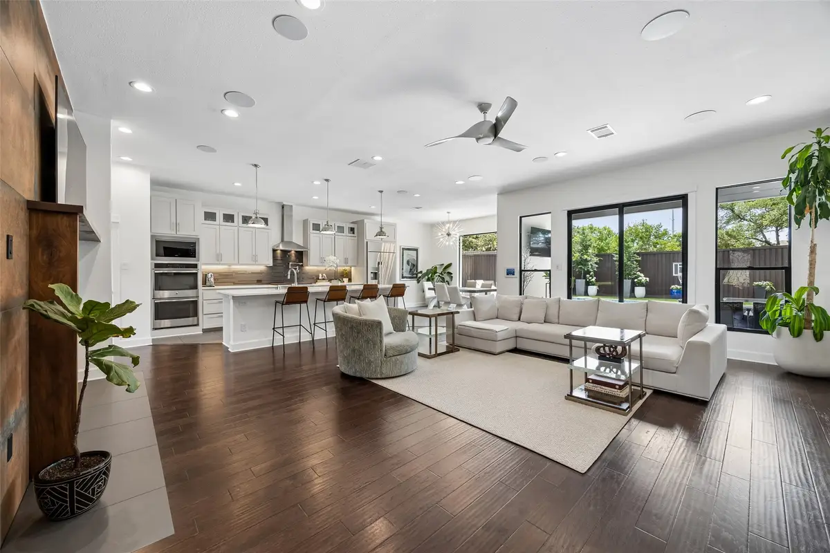 6610 Southpoint Drive, Dallas, TX 75248 - #1