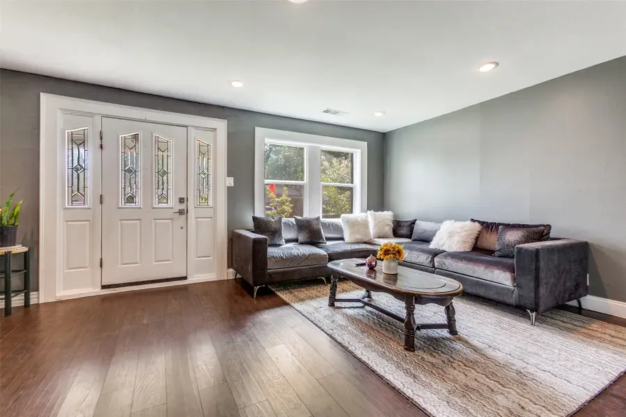 303 N Cottonwood Drive, Richardson, TX 75080 - #2