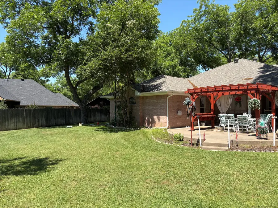 8912 Green Leaves Drive, Granbury, TX 76049 - #3