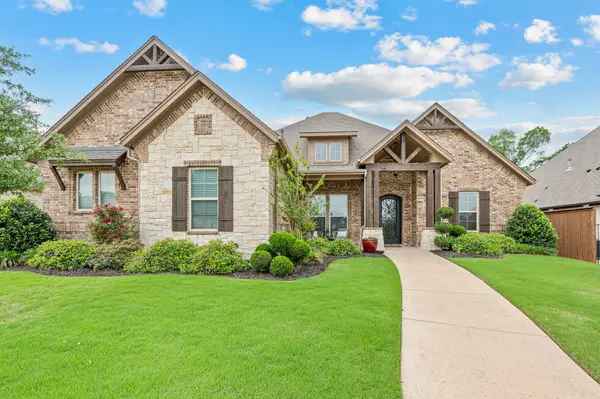 7320 Winding Way Drive, Arlington, TX 76001