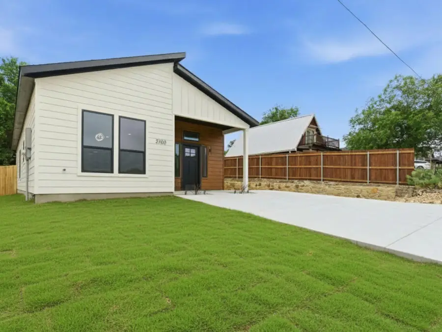 2703 Brazos River Drive, Granbury, TX 76048 - #2