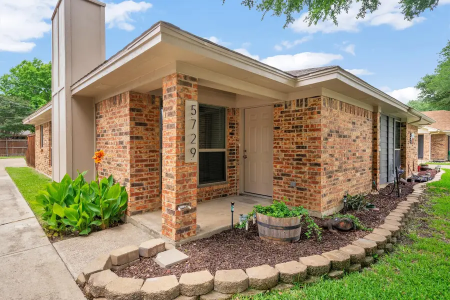 5729 Cancun Drive, North Richland Hills, TX 76180 - #2