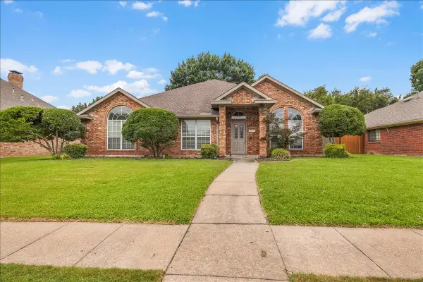 3314 Suzanne Drive, Rowlett, TX 75088