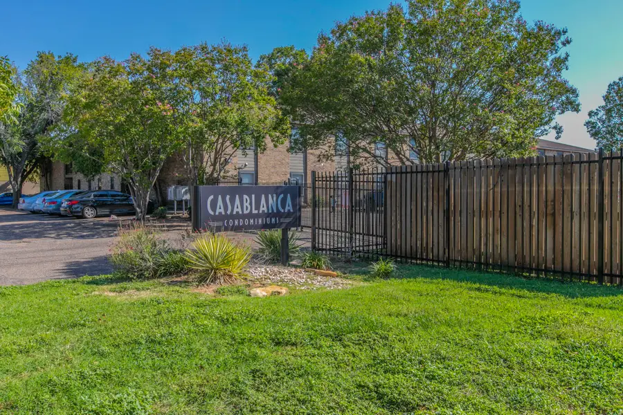 1214 Baylor Avenue #205, Waco, TX 76706 - #2