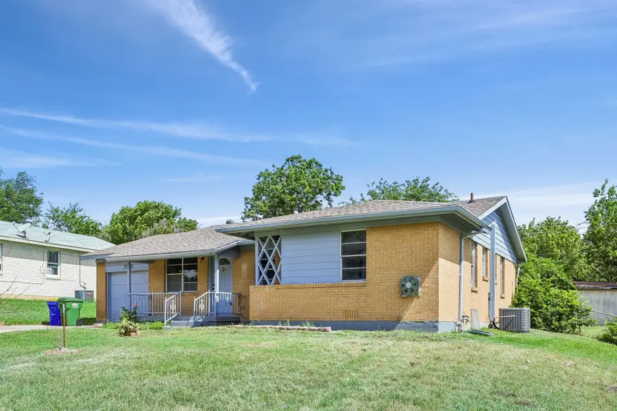 7940 Chaparral Drive, White Settlement, TX 76108 - #2