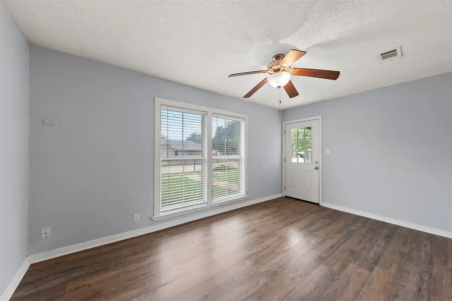 1403 W 11th Street, McGregor, TX 76657 - #3