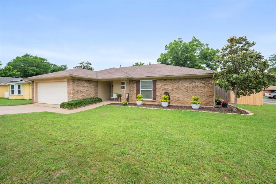 4701 Elkwood Lane, Arlington, TX 76016 - #2