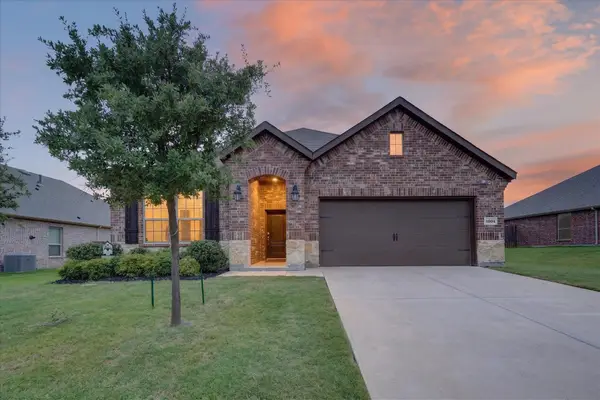 4004 Clearline Drive, Forney, TX 75126