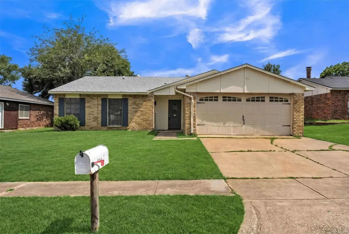 6705 Greenfield Drive, Arlington, TX 76016 - #1