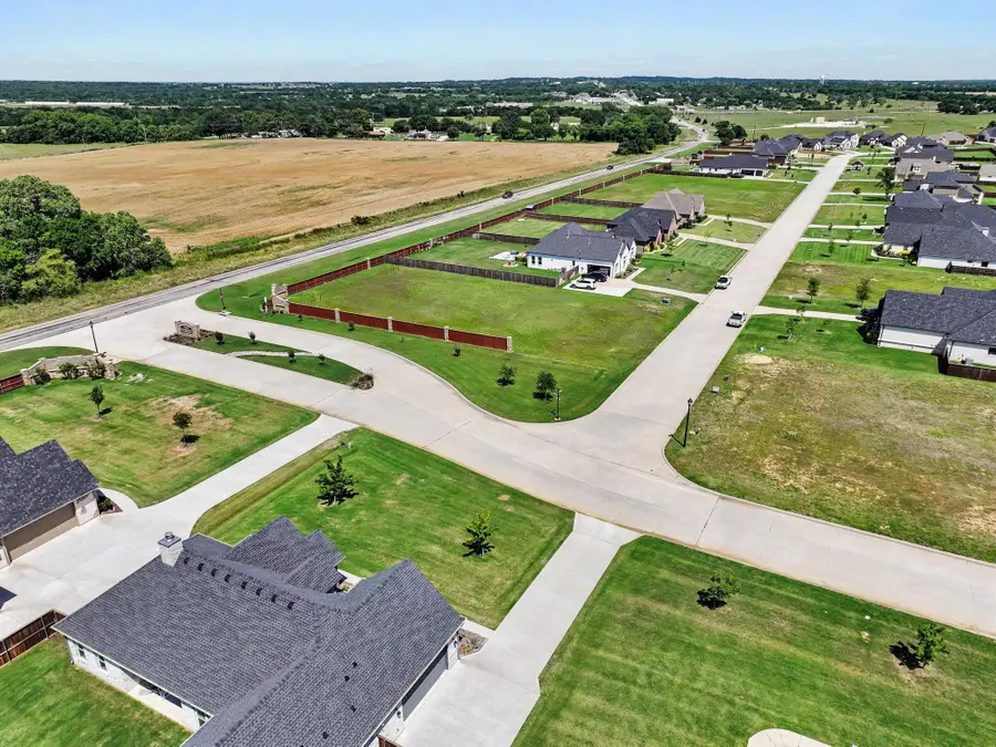 100 Chisolm Trail, Pottsboro, TX 75076 - #3
