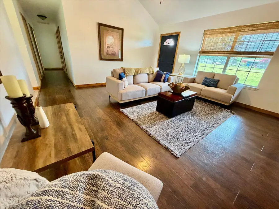 826 Gilliland Road, Springtown, TX 76082 - #3