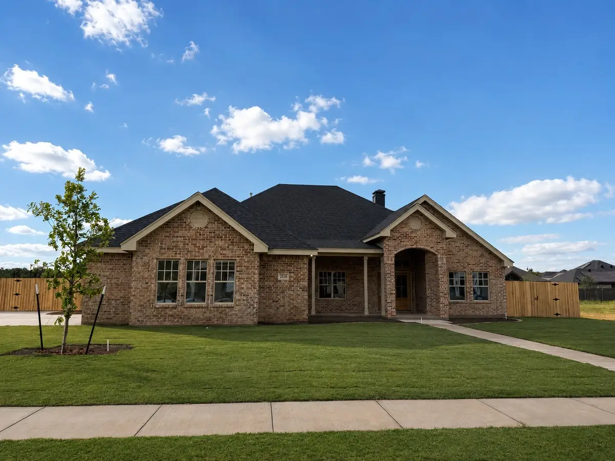 2518 Manor Oaks Terrace, Abilene, TX 79602 - #1