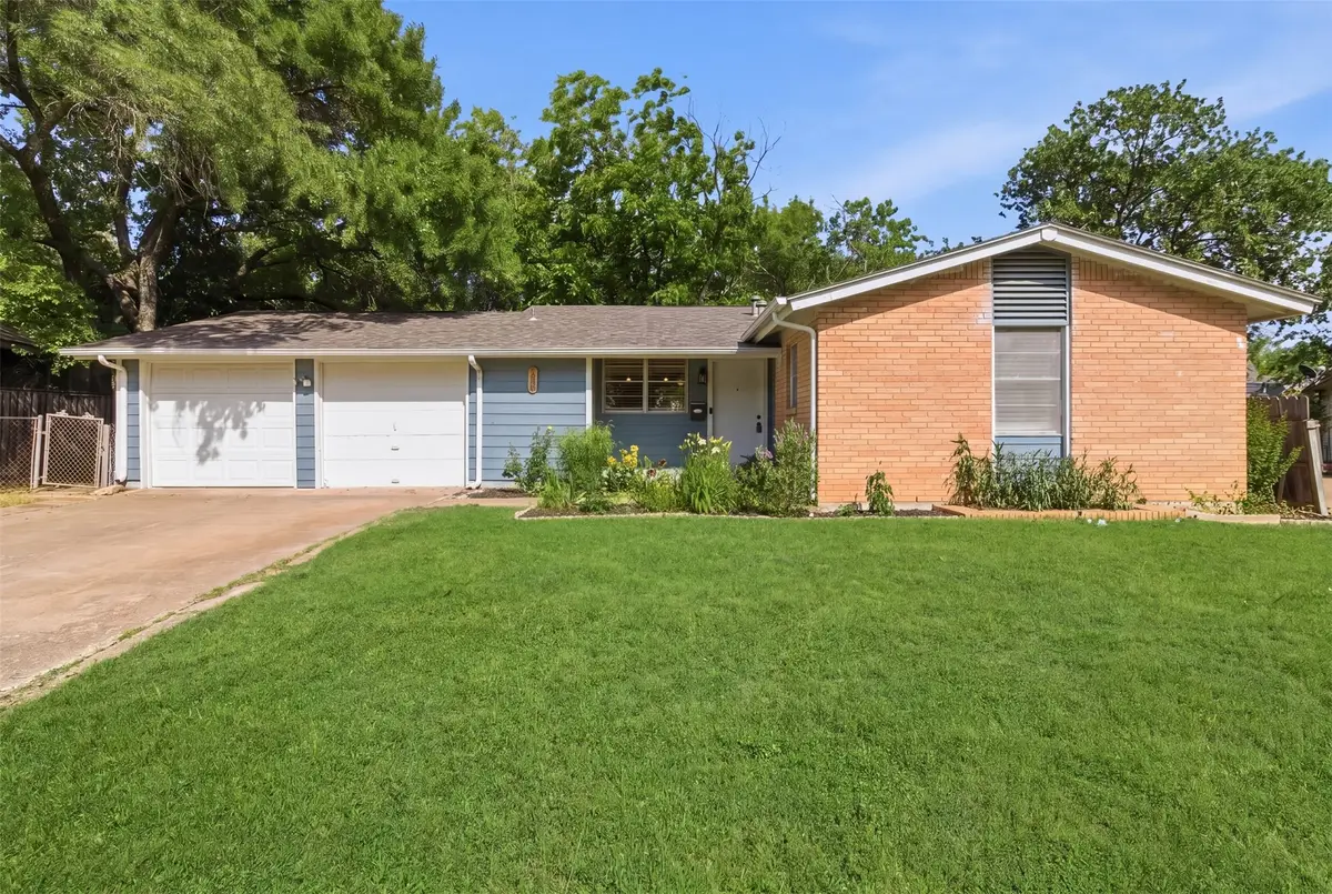 3408 Hanover Lane, Irving, TX 75062 - #1