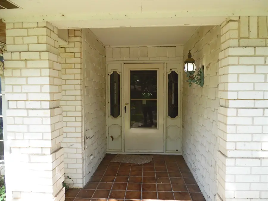 1912 Druid Lane, Fort Worth, TX 76112 - #2