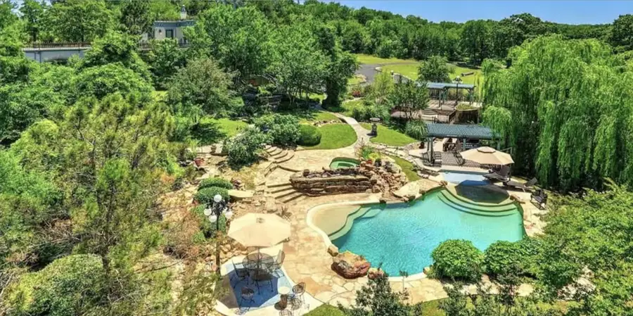 310 Ball Park Loop, Denison, TX 75020 - #2