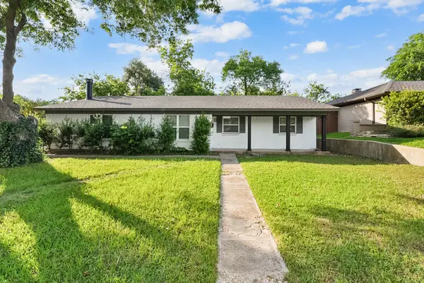 1425 Oakhill Drive, Plano, TX 75075