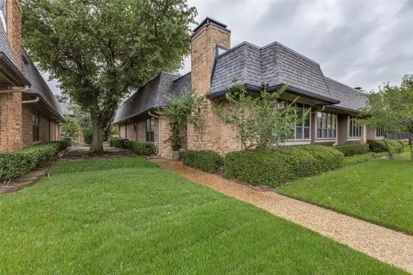 5820 Royal Lane, Dallas, TX 75230