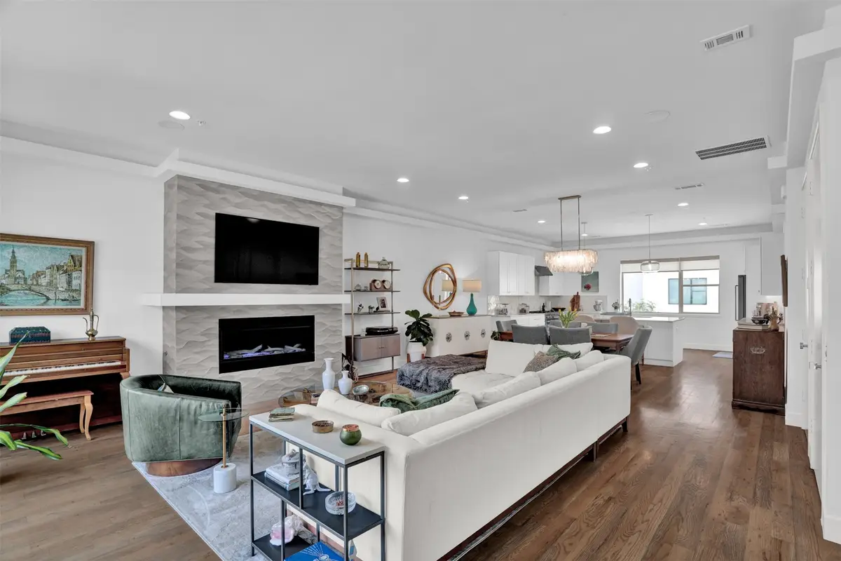 13001 Hutton Drive #10, Farmers Branch, TX 75234 - #1