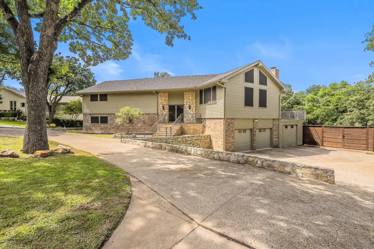 1724 Prestonwood Drive, Arlington, TX 76012 - #1