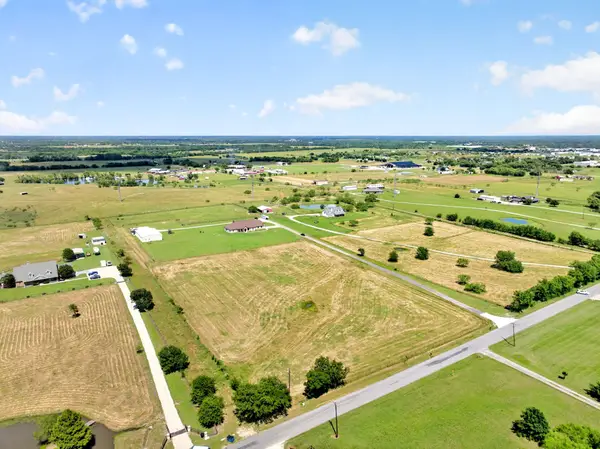1700 N Munson Road, Royse City, TX 75189