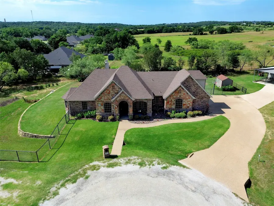 124 Carnes Court, Springtown, TX 76082 - #3