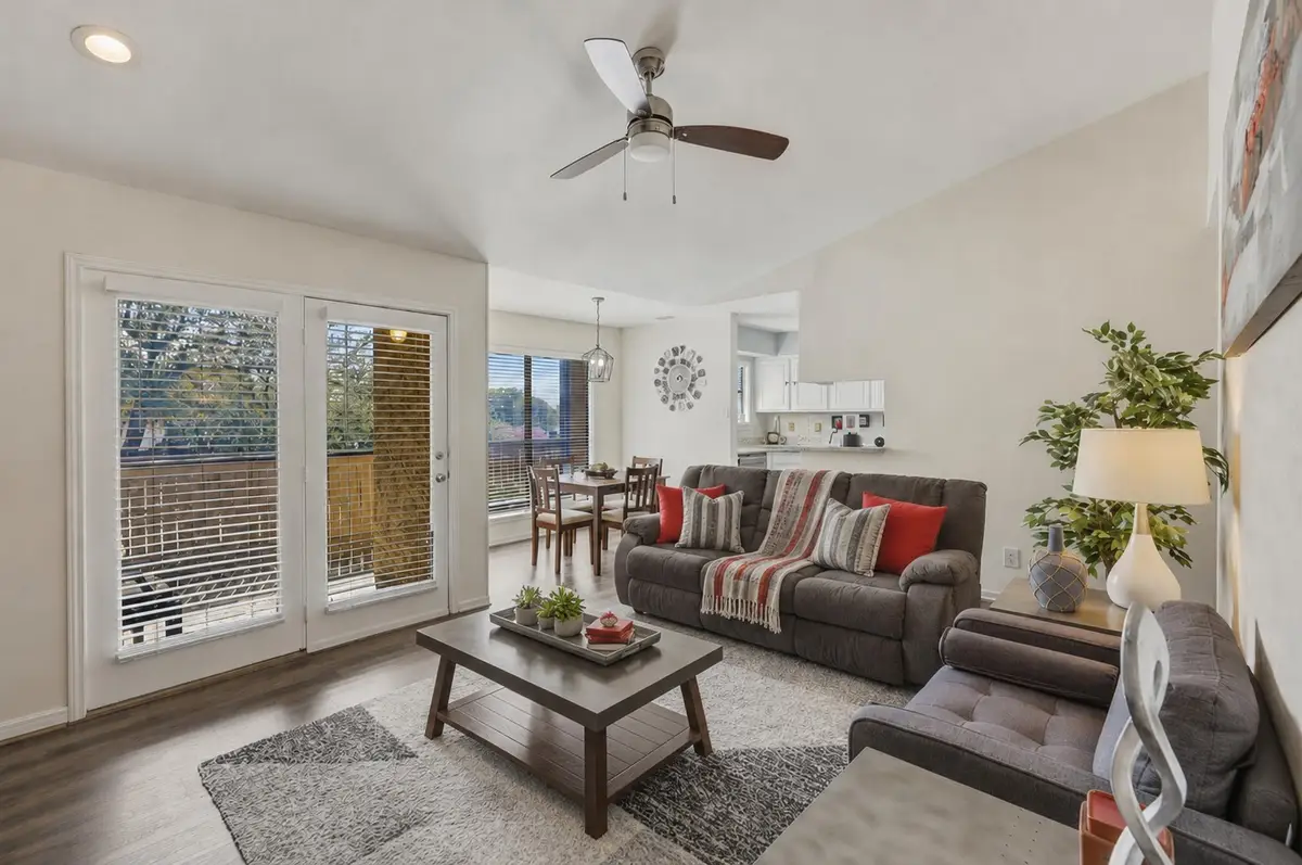 1900 Cloisters Drive #322, Arlington, TX 76011 - #1
